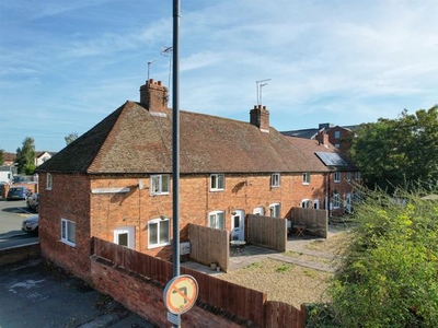 Property for sale in Laburnum Cottages, Grove Road, Stratford-Upon-Avon CV37