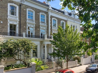 Terraced house for sale in St. Charles Square, North Kensington W10