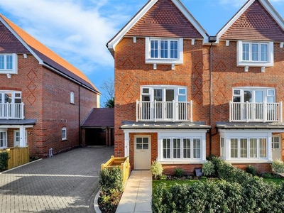 Semi-detached house to rent in Cavendish Meads, Ascot SL5