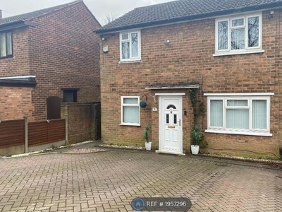 Semi-detached house to rent in Lime Tree Road, Walsall WS5