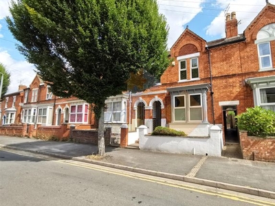 Semi-detached house to rent in Richmond Road, Lincoln LN1