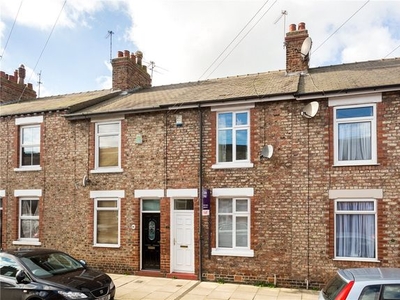 Terraced house to rent in Finsbury Street, York, North Yorkshire YO23