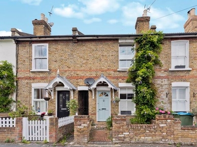 Terraced house to rent in Queens Road, Thames Ditton KT7