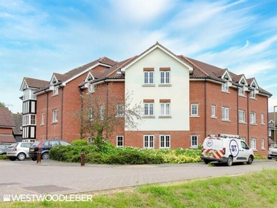 1 Bedroom Apartment For Sale In Stanstead Abbotts