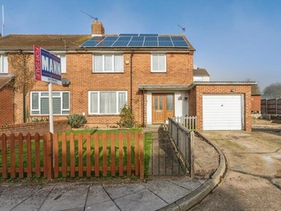 3 Bedroom Semi-detached House For Sale In Portsmouth, Hampshire