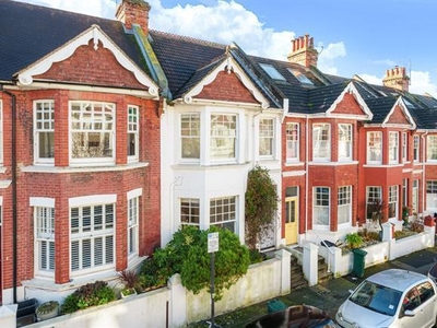 4 bedroom property to let in Addison Road Hove BN3