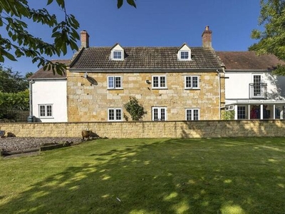 5 Bedroom Detached House For Sale In Broadway, Worcestershire