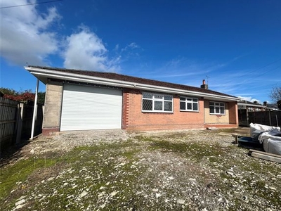 Bungalow for sale in The Looms, Parkgate, Neston CH64