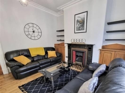 Flat to rent in 17 Howburn Place, Aberdeen AB11