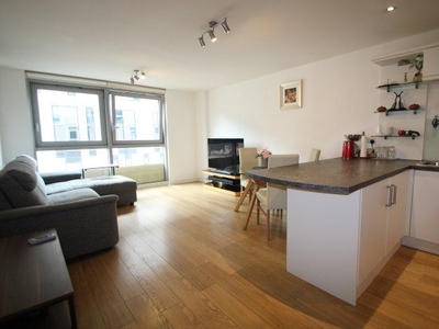 Flat to rent in 205 Albion Street, Glasgow G1