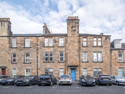 Flat to rent in Bruce St, Stirling, Stirlingshire FK8