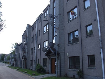 Flat to rent in Canal Place, The City Centre, Aberdeen AB24
