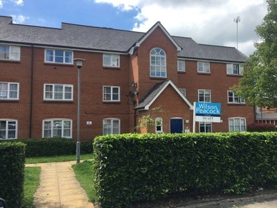 Flat to rent in Crown Quay, Bedford MK40