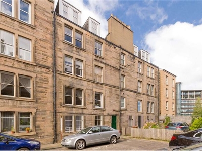 Flat to rent in Gardners Crescent, Edinburgh EH3