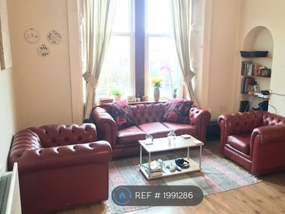 Flat to rent in Montrose Terrace, Edinburgh EH7