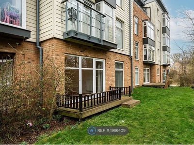 Flat to rent in Red Admiral Court, Little Paxton, St. Neots PE19