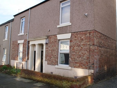 Flat to rent in Stanley Street West, North Shields NE29, North Shields,