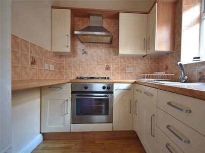 Flat to rent in Villa Place, Bensham, Gateshead NE8