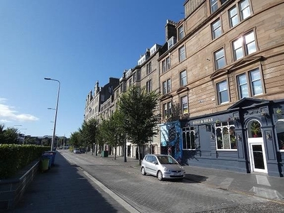 Flat to rent in Whitehall Crescent, Dundee DD1
