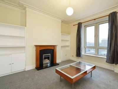 Flat to rent in Willowbank Road, Aberdeen AB11
