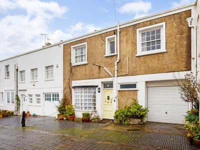 Mews house for sale in Sussex Mews, Brighton BN2
