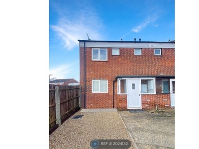Semi-detached house to rent in Meadow Road, Bushey WD23