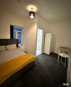 Shared accommodation to rent in Brindley Street( En Suites.Bills Included), Manchester M27