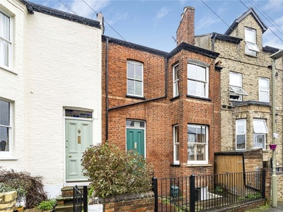 Terraced house for sale in James Street, East Oxford OX4