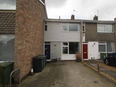 Terraced house to rent in Acrefield Drive, Cambridge CB4