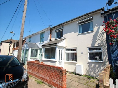 Terraced house to rent in Artillery Street, Colchester, Essex CO1