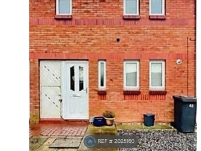 Terraced house to rent in Gatenby, Peterborough PE4