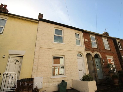 Terraced house to rent in Lucas Road, Colchester, Essex CO2