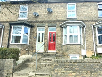 Terraced house to rent in Out Westgate, Bury St. Edmunds IP33