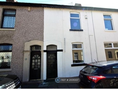 Terraced house to rent in Seymour Street, Fleetwood FY7
