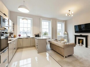 1 bedroom apartment for sale in 22 Lansdown Crescent, Cheltenham, GL50