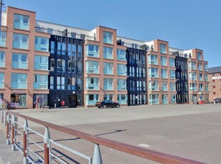 1 bedroom apartment for sale in Barge Arm, Gloucester Docks, GL1