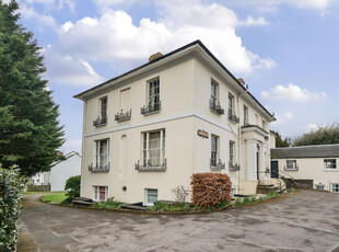 1 bedroom apartment for sale in Charlton Lawn, Cudnall Street, Charlton Kings, Cheltenham, GL53