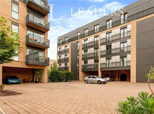 1 bedroom apartment for sale in Green Lane, Trumpington, Cambridge, CB2