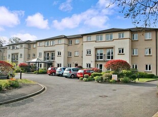 1 bedroom apartment for sale in Lefroy Court, Cheltenham, GL51 6QA, GL51