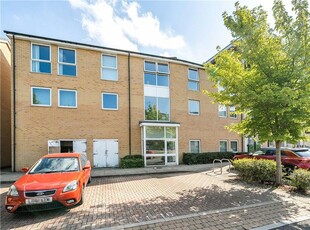 1 bedroom apartment for sale in Lundy House*, Drake Way, Reading, RG2