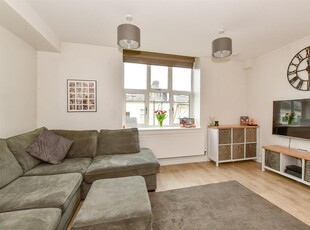 1 bedroom apartment for sale in Newton Road, Tunbridge Wells, Kent, TN1