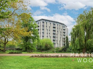 1 bedroom apartment for sale in Shire Gate, Chelmsford, Essex, CM2