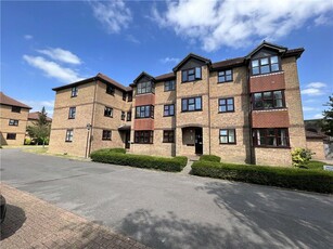 1 bedroom apartment for sale in Swan Court, Mangles Road, Guildford, Surrey, GU1