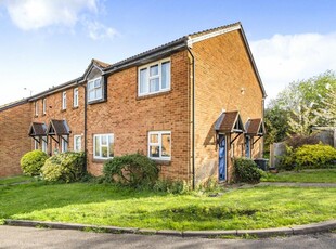 1 bedroom end of terrace house for sale in Ashbury Crescent, Burpham, Guildford, Surrey, GU4