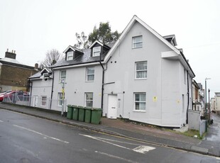 1 bedroom flat for rent in Flat , Melville Road, Maidstone, ME15