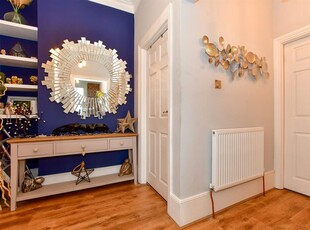 1 bedroom flat for sale in Shakespeare Road, Worthing, West Sussex, BN11