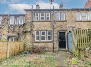 1 bedroom terraced house for sale in Blackmoorfoot Road, Crosland Moor, Huddersfield, West Yorkshire, HD4