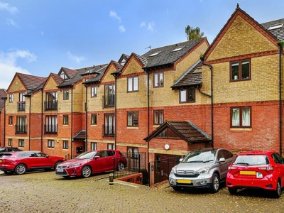 2 Bed Flat/Apartment For Sale in Headington, Oxford, OX3 - 5209511