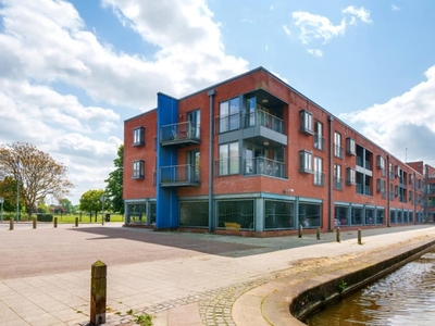 2 Bed Flat/Apartment For Sale in Medina House, Diglis, Worcester, WR5 - 5019382