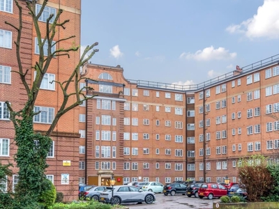 2 Bed Flat/Apartment For Sale in Stamford Court, W6 - 5281520
